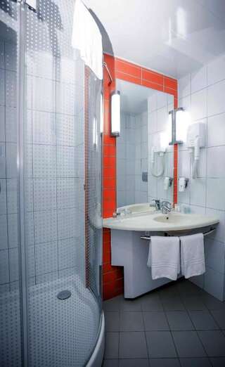 Отель Ибис Нур-Султан Нур-Султан Стандартный двухместный номер с 1 кроватью и видом на город-8